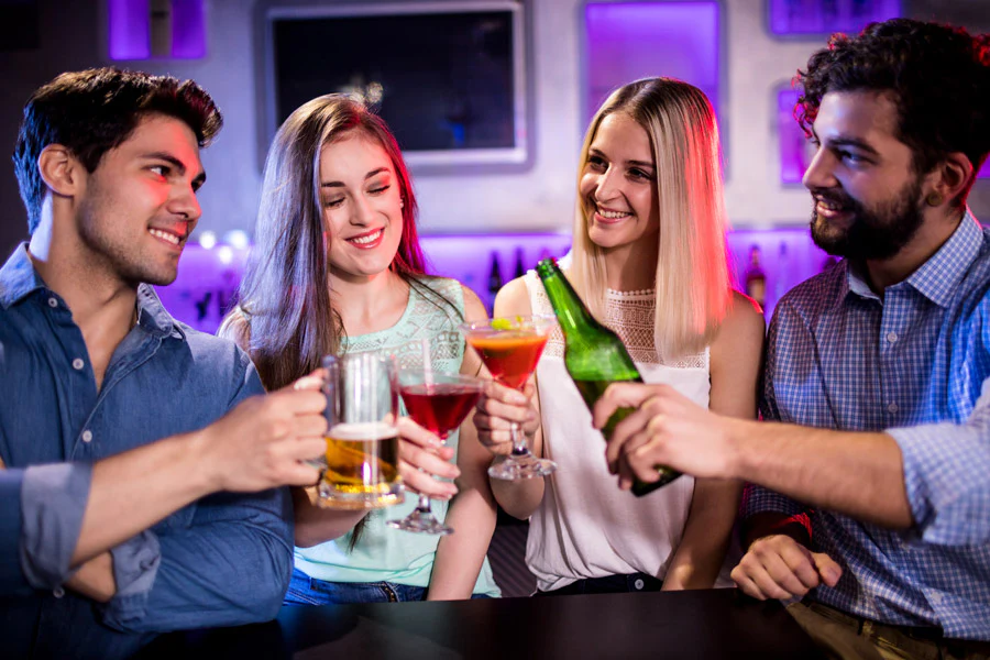 bar 8